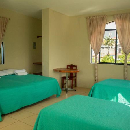 Casa De Nelly Hotel Puerto Baquerizo Moreno Eksteriør billede