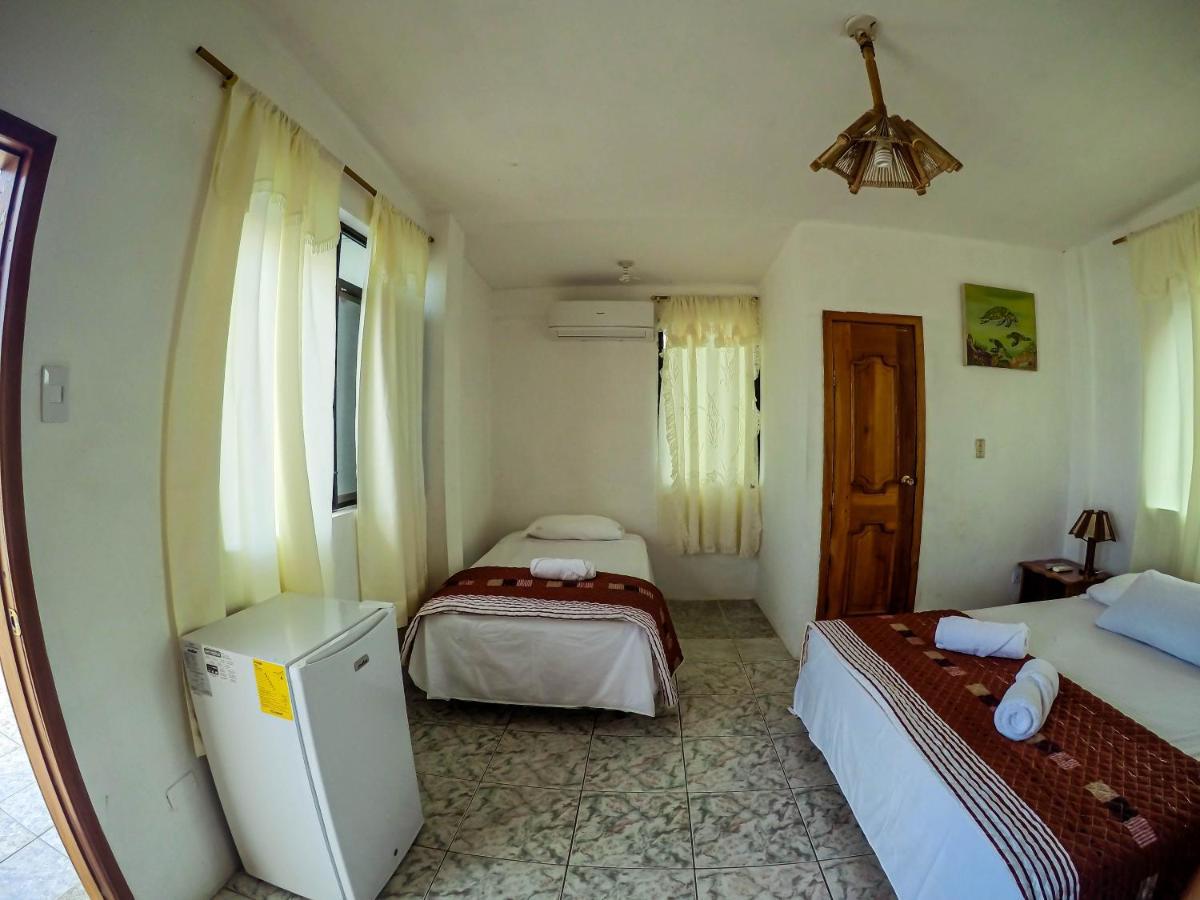 Casa De Nelly Hotel Puerto Baquerizo Moreno Eksteriør billede