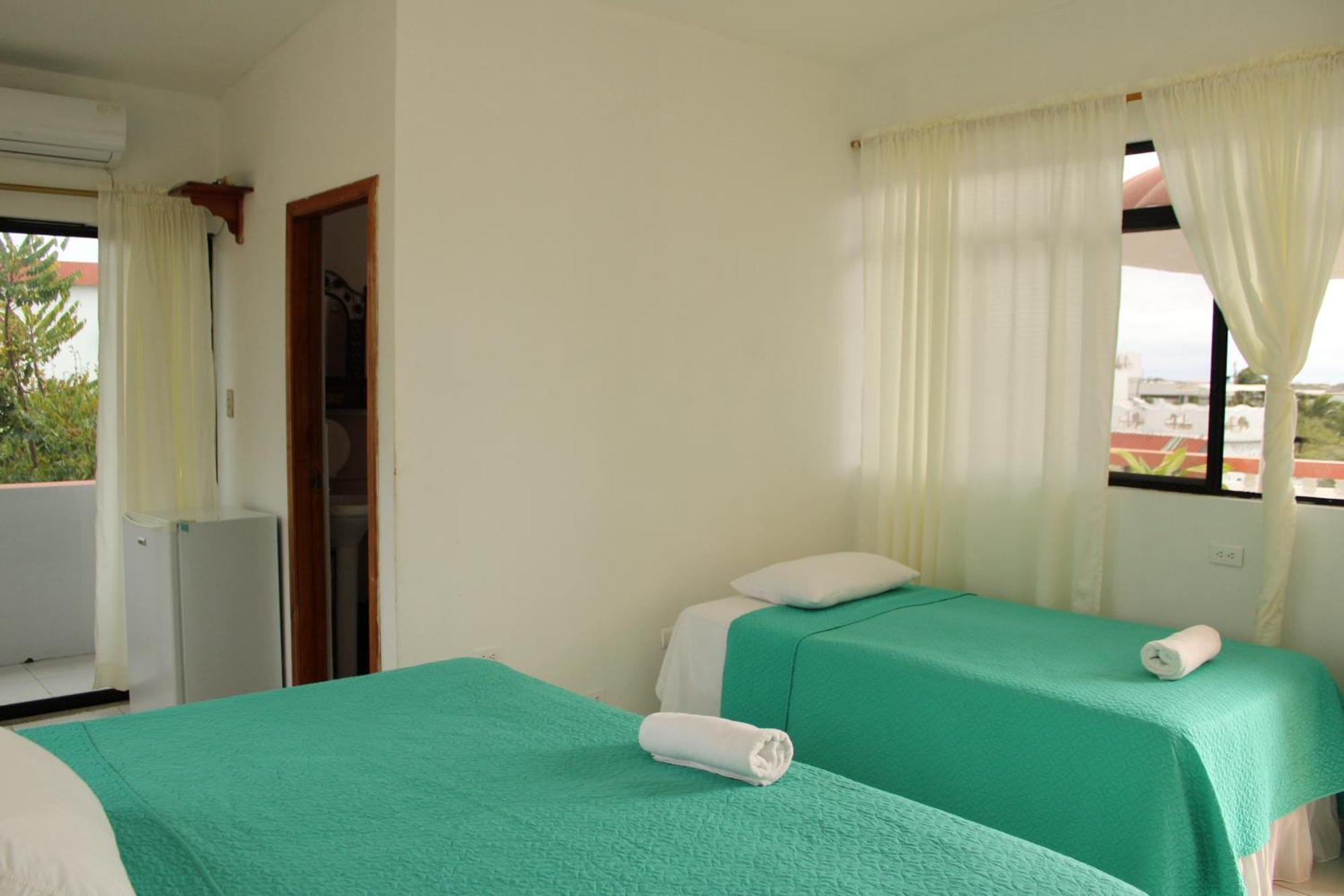 Casa De Nelly Hotel Puerto Baquerizo Moreno Eksteriør billede